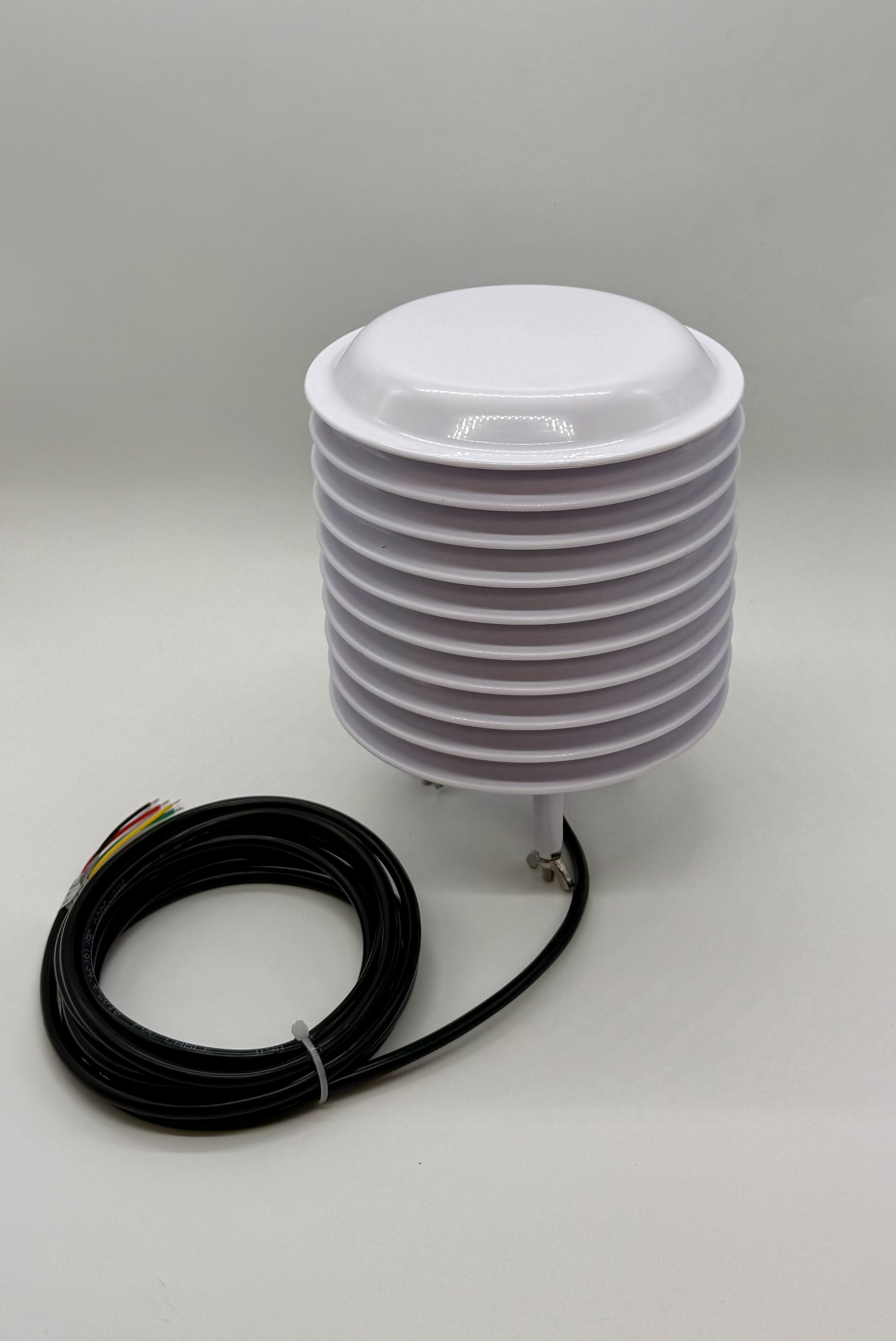 ラジエーションシールド付き温度・湿度・気圧センサー